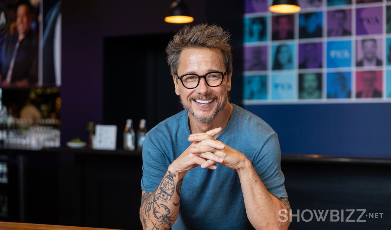 Stéphane Rousseau publie des photos et se fait taquiner par ses amis ...